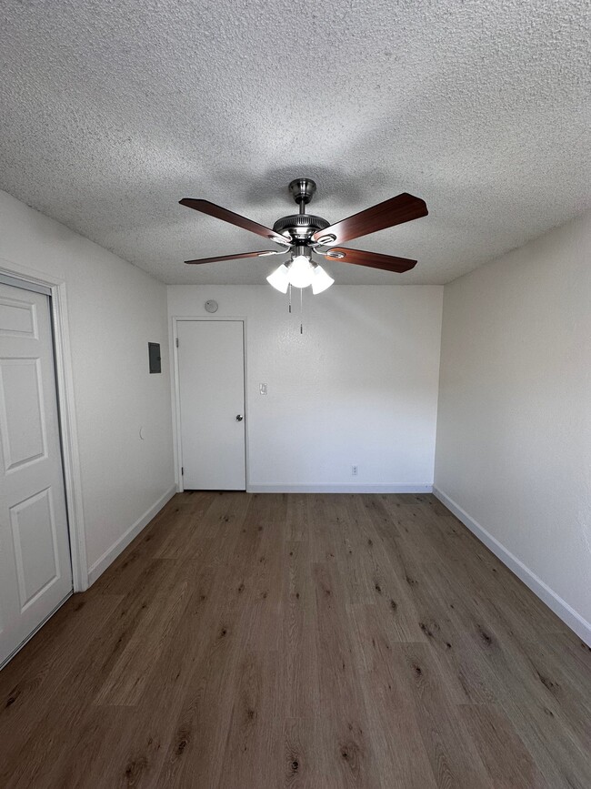 Photo - 5134 N Glendora Ave Unit 35