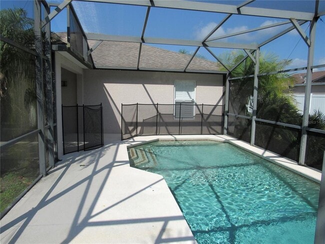 Photo - 310 White Ibis Ln
