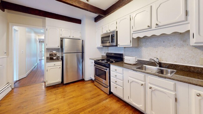 Photo - 1526 Tremont St Unidad 2