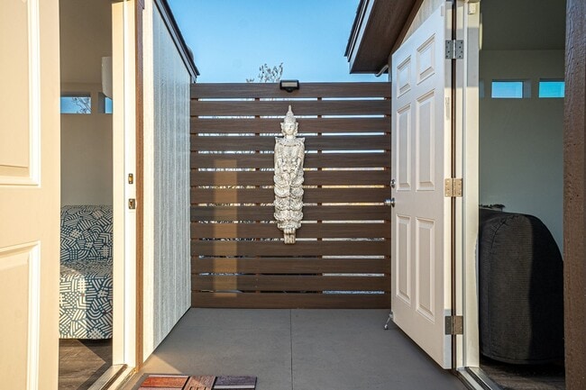 Photo - 60275 Verbena Rd