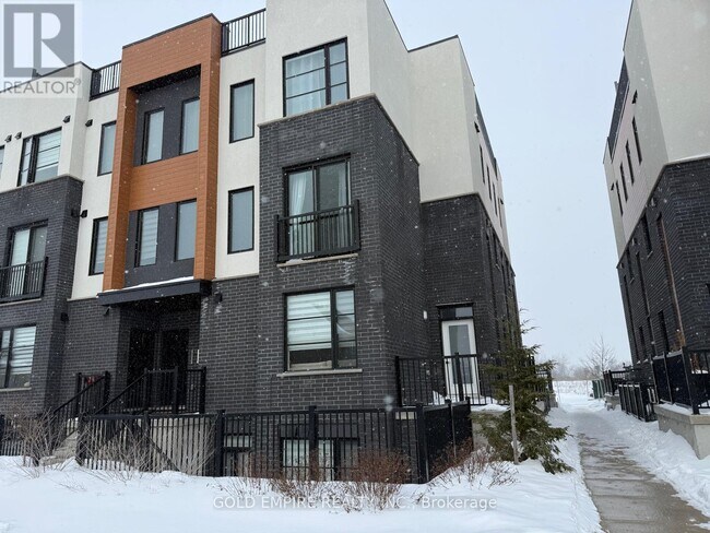 Photo - 3900 Savoy St