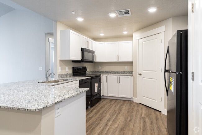 Interior Photo - Retreat at South Haven Farms Rental