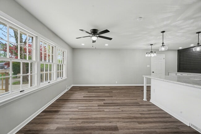 2303 Brookhaven Dr