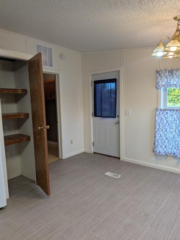 Photo - 8023 Upham Dr