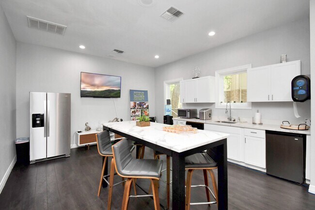 Photo - 11355 Richmond Ave. Apartment Unit 1705