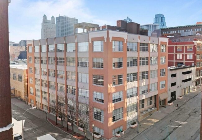 Photo - 321 W 7th St Condo Unit 205