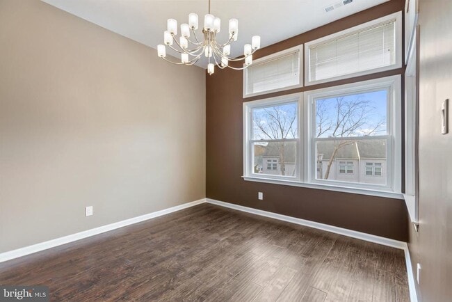 Photo - 4807 Birch Cir Unit 142