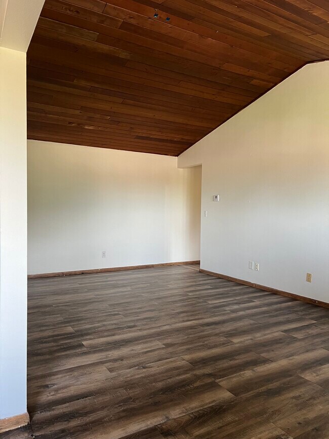 Photo - Garden Apartments