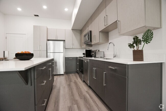 Building Photo - Alta Vue Rental