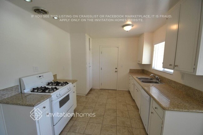 Photo - 3937 N Golden Ave