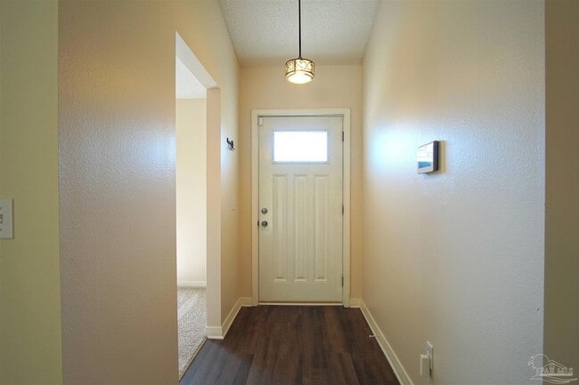 Photo - 1008 Tanton Cir