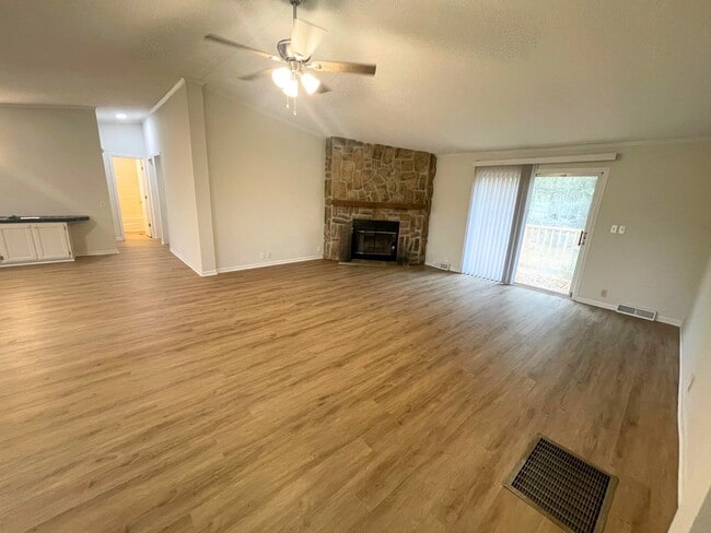1500 Malcom Bridge Rd