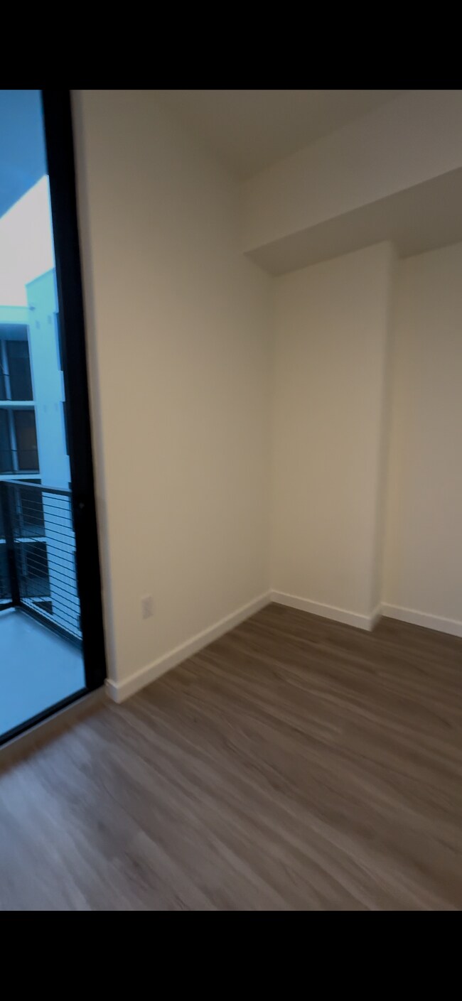 Photo - 213 NE 27th St Unit S2