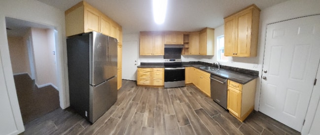 Photo - 7450 Pitt School Rd