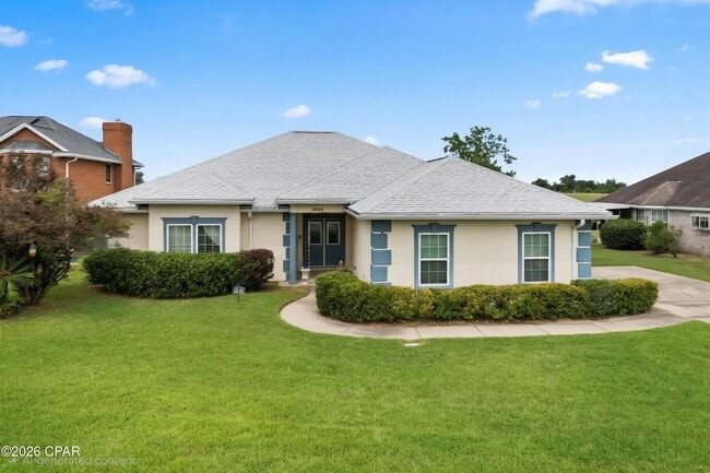 Building Photo - 3243 Country Club Dr