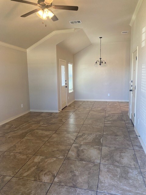 Photo - 3209 Lineage Loop