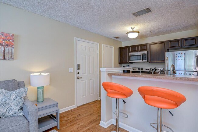 11901 4th St N Unit 4206