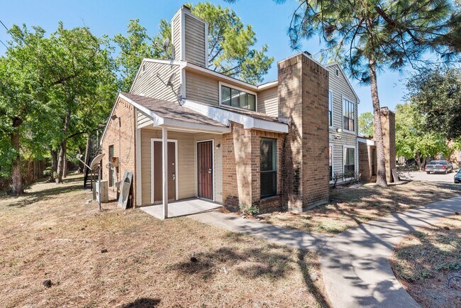 Photo - 7200 W T C Jester Blvd
