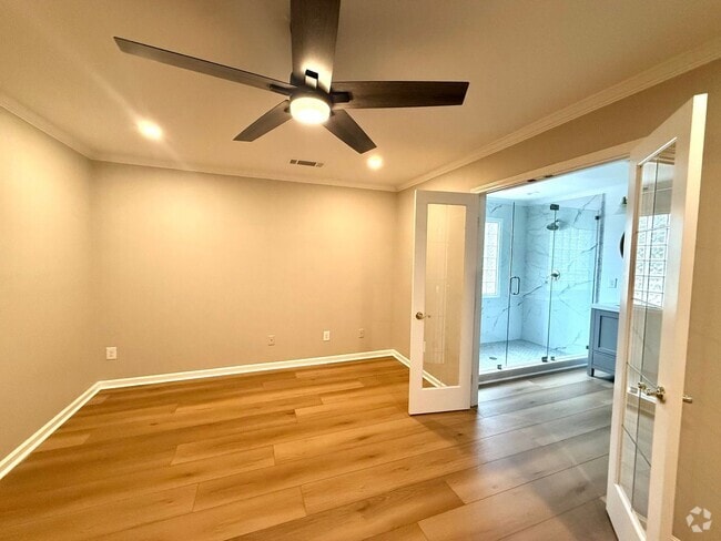Building Photo - Charming 2BR House in Atlanta/ East Point