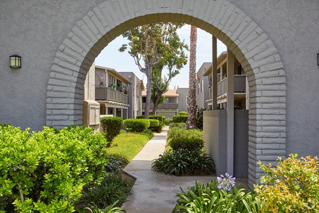 143 Pacific Pointe South Apartments