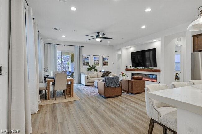 Photo - 111 Ibiza Lk Dr