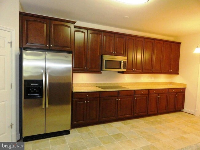 Photo - 3100 Stone Cliff Dr Unit 201