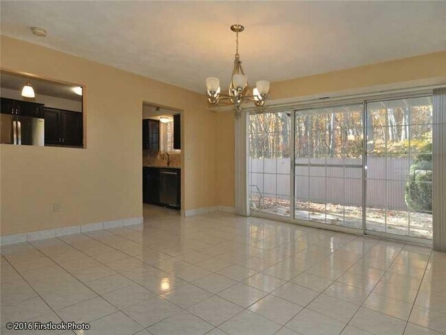 77 Hoffman Ave Unit C