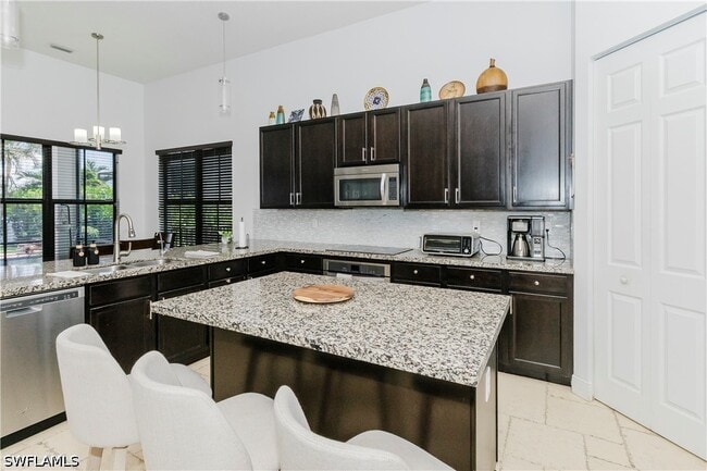 Photo - 5169 Roma St S