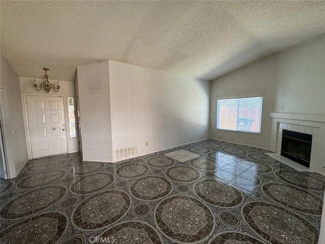 Photo - 1229 Onyx Dr