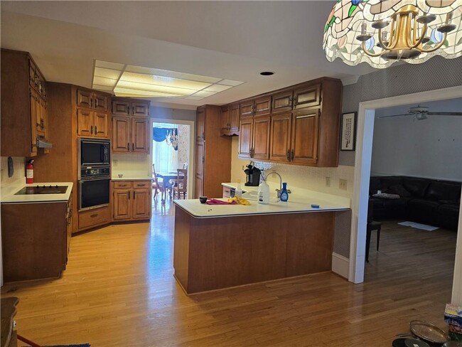 Photo - 2386 Muirfield Way