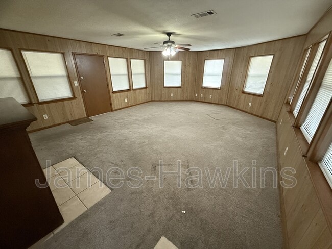 Photo - 1531 Midway St House