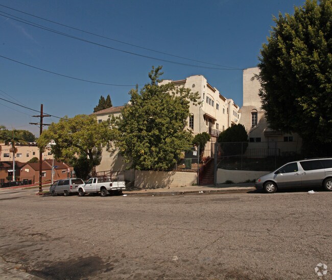 324 Union Pl