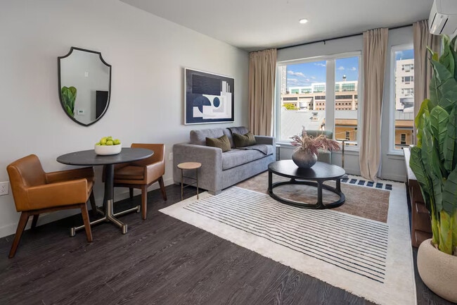 Photo - 51 S Broadway Unidad FL4-ID1380128P