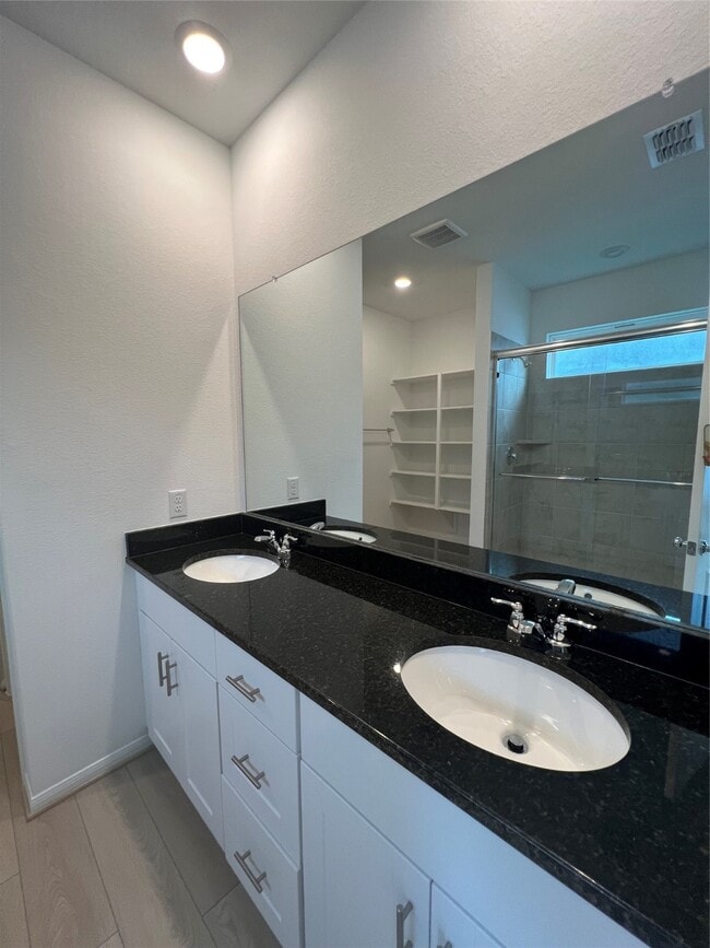 Photo - 2710 Misty Meadow Ln