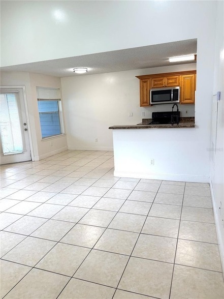 Photo - 2584 Grassy Point Dr Unit 204