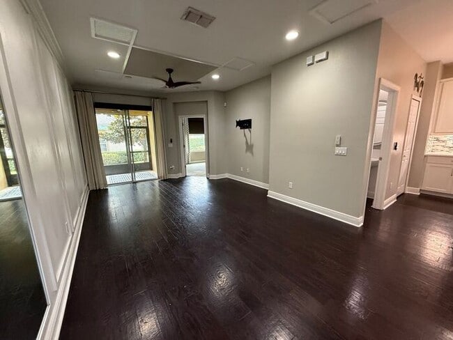 3/2.5 Clermont Townhome + bonus room/office