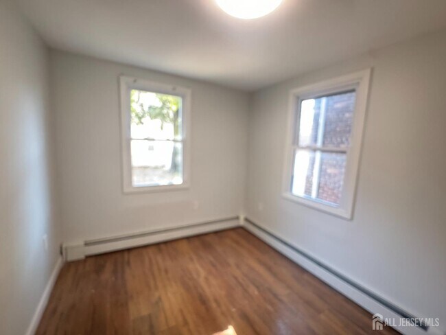 310 Somerset St