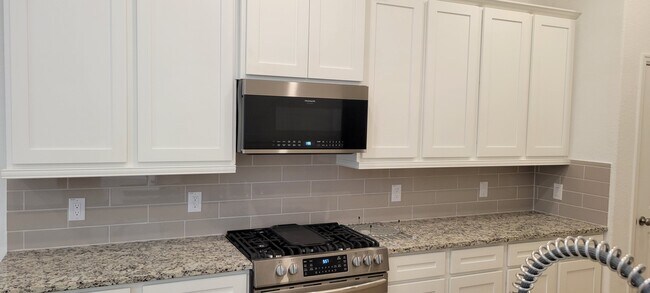 Photo - 579 Dry Fork Ln