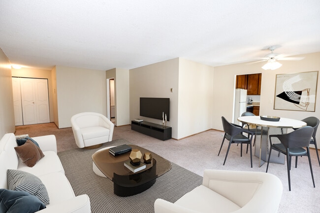 Photo - St. Clair Commons | 1504