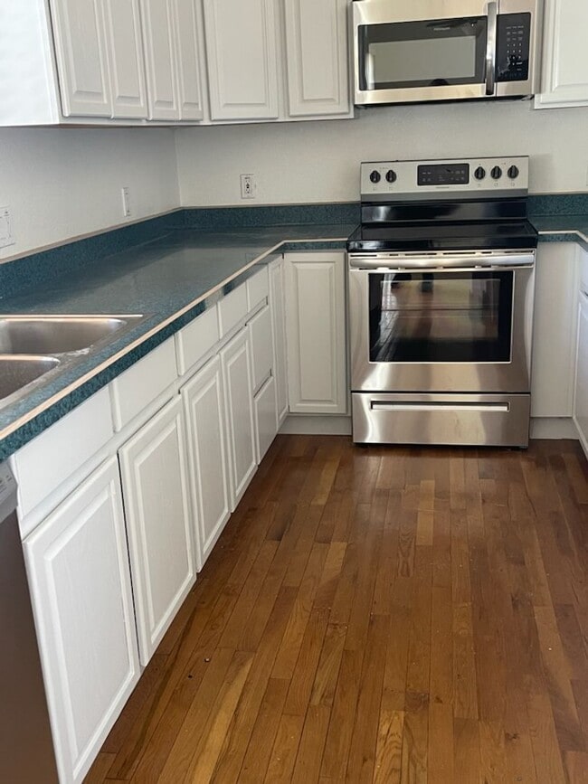 Photo - 5400 S Hardy Dr Unit 5400 S Hardy Dr  #118