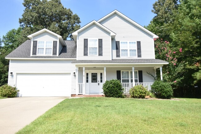Building Photo - Coming soon: 4 Bedroom and 2.5 Bath Home (Pets Considered)