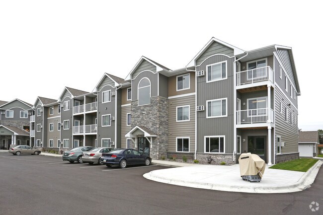 Photo - Rosewood In The Park