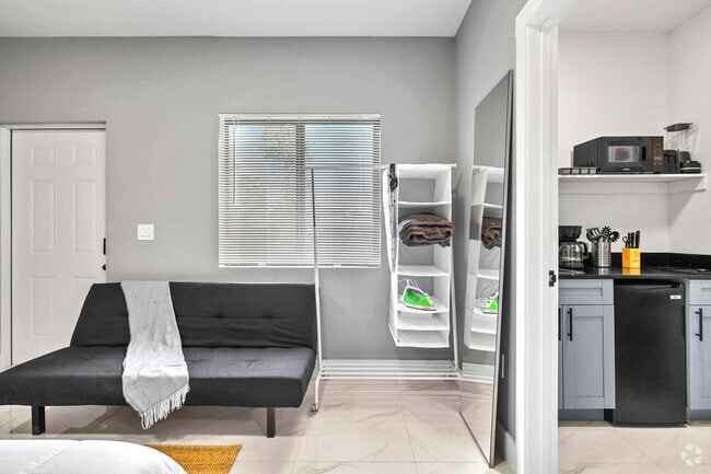Building Photo - 1784 NW 31st St Unit FL1-ID1239911P Rental