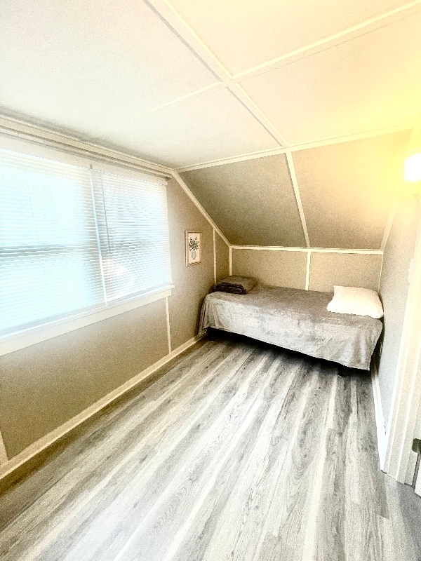 Photo - 1021 Keokuk St Unit Up