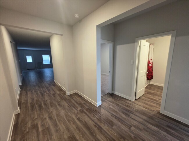 Photo - 25049 Pomegranate Pl