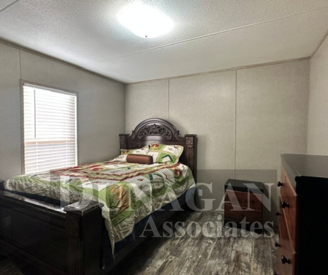 Photo - 4 Bedroom 4 Bath Mobile Home- Fully Furnished
