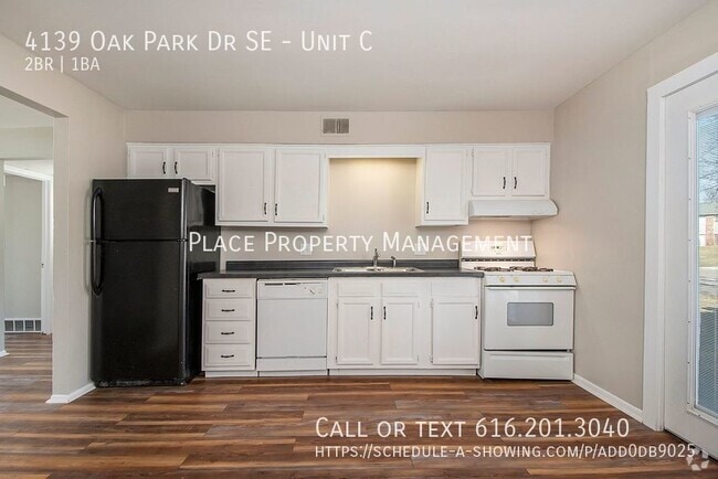 Building Photo - 4139 Oak Park Dr SE Unit C Rental
