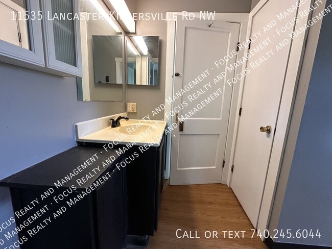 Photo - 11535 Lancaster-Kirkersville Rd NW