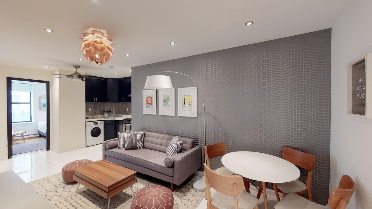 Photo - Private bedroom in 4 bed/2 bath Home