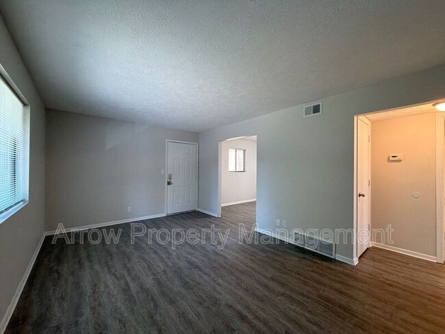 Photo - 922 A St Unit 5